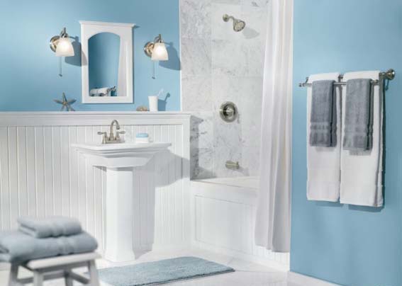 salle de bain bleue
